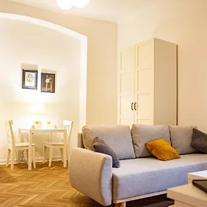Mieszkanie W Sercu Warszawy Apartament Warszawa